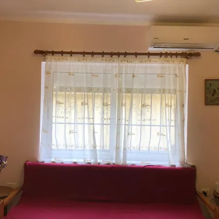 Itan's Apartment-lovely Guest In Center Apartamento Tirana