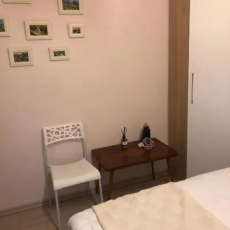 Itan's Apartment-lovely Guest In Center Tirana